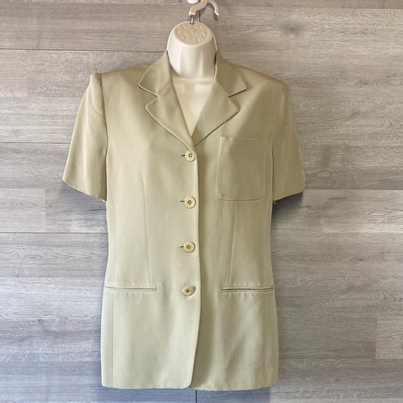 Jones New York Jackets & Blazers - Jones New York short sleeve jacket silk